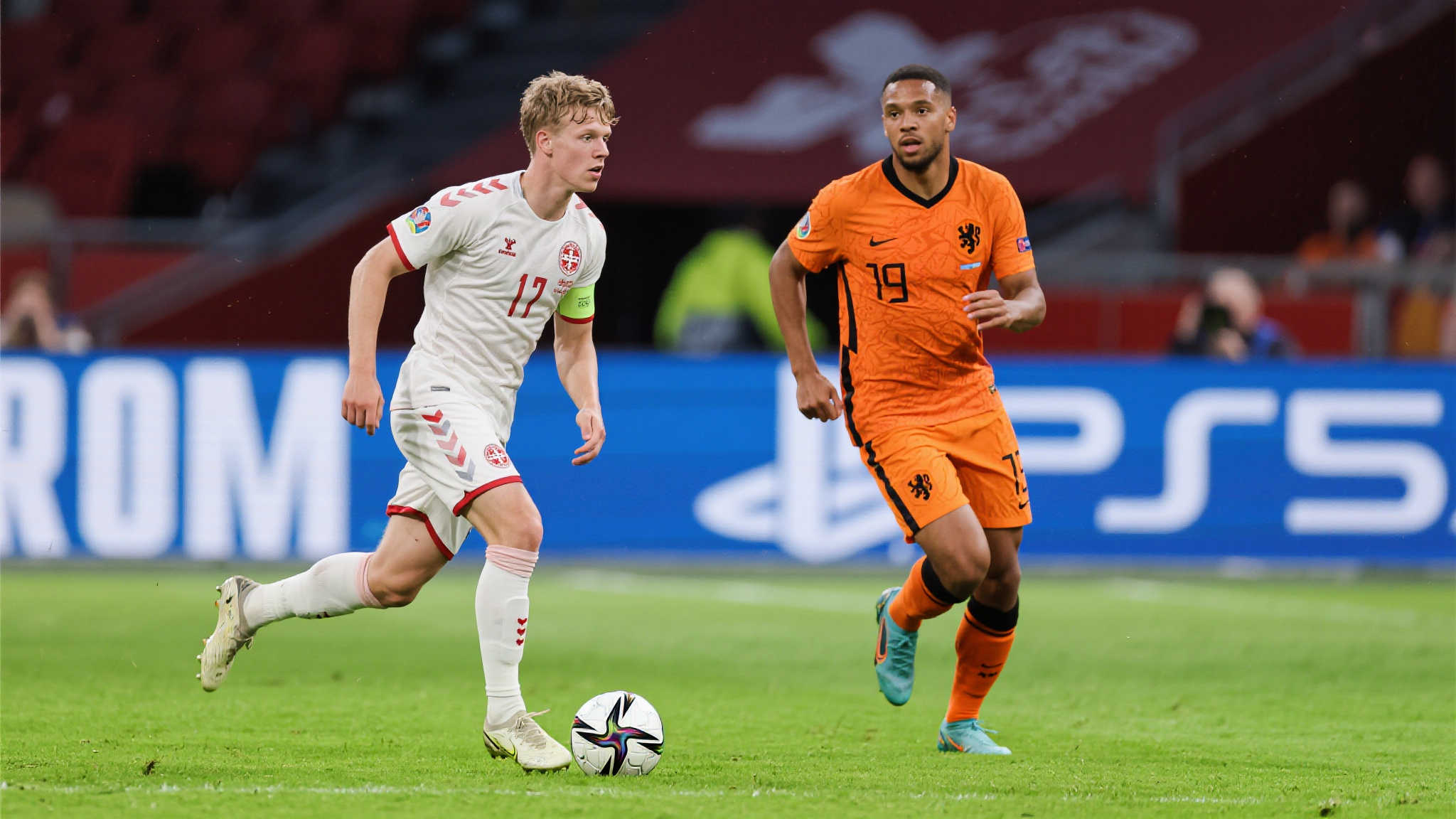 世俱杯每日趣评:马竞前锋化身霍伊伦,震撼全场 要了解标题含义,就需要谈论被誉为丹麦新星代表性的拉